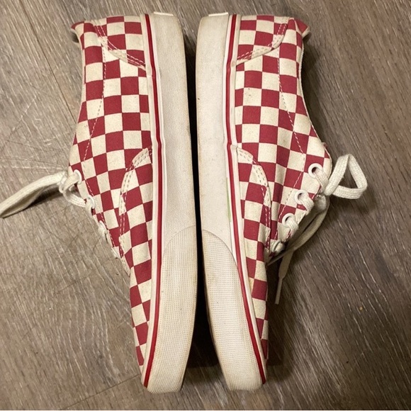 Checkered Vans with laces - Picture 3 of 4